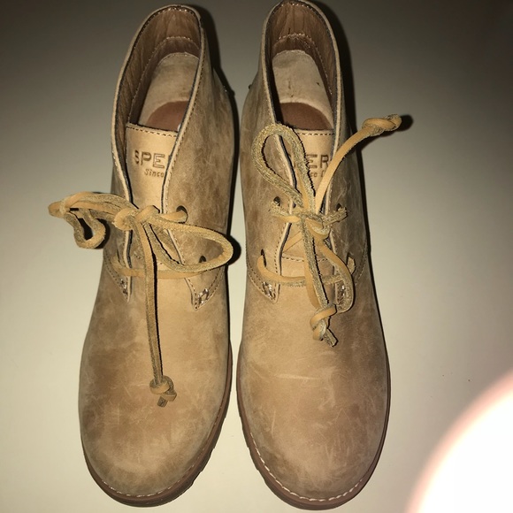 sperry booties